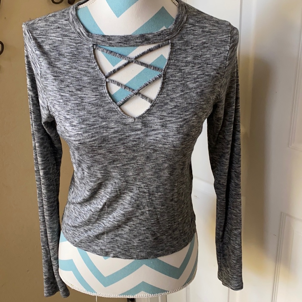 ❤️❤️Hollister - Must Have Collection - size M**